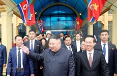 朝鲜最高领导人金正恩开始对越南进行正式友好访问