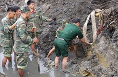 广宁省成功迁移重达230公斤的炸弹