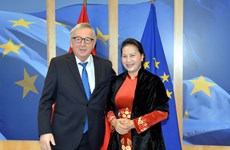 越南国会主席阮氏金银会见欧盟委员会主席让－克洛德·容克