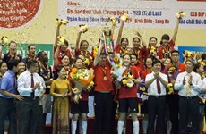 坚江省：中国四川女子排球队荣获2019年平田VTV9杯国际女子排球比赛冠军