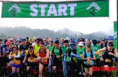 国内外近1000名运动员参加2019年越南—普隆越野赛跑