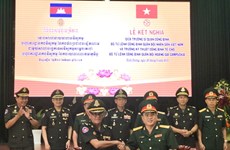 越柬两国军队工兵司令部加强务实合作