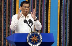 菲律宾总统呼吁继续打击贩毒和反腐