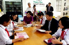 韩国资助越南学校兴建小型校园图书馆