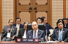 越南政府总理阮春福出席第一届湄公河-韩国峰会