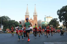2019年胡志明市国际马拉松赛吸引近1.3万人参加