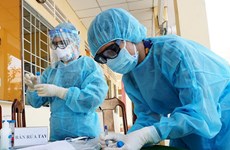 越南与印度军医互相交换新冠肺炎疫情防控经验  