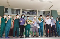 岘港市最后一名新冠肺炎确诊患者治愈出院