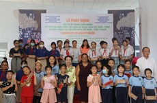 纪念越南与古巴建交60周年的儿童绘画比赛在胡志明市举行