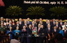 迎接党的十三大：越共胡志明市第十一次代表大会落幕
