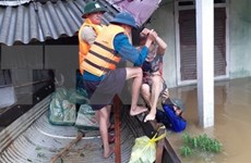 老挝、泰国领导就越南中部洪灾致慰问电