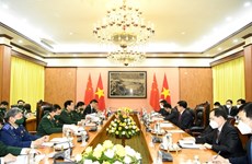 越南国防部长吴春历会见中国公安部长赵克志 
