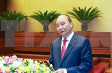 阮春福总理发表关于经济社会发展十年战略的专题报告