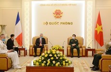 越南与法国进一步加强防务合作