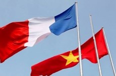 越南领导人致电祝贺法国国庆232周年