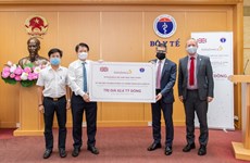 越南卫生部接收由阿斯利康制药有限公司捐赠的15万盒非传染性疾病药品