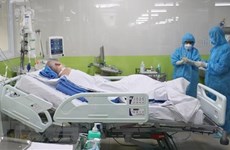 胡志明市把精力集中在治疗方面 最大限度减少新冠死亡病例