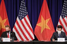 关于美国驻越南大使馆新办公楼建设场地的协议正式签署