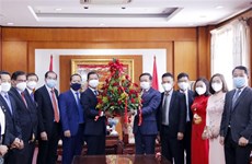 越南国庆76周年：老挝各部门领导高度评价越南取得的成就
