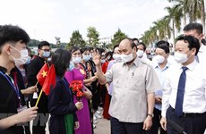 国家主席阮春福出席安沛省少数民族高中寄宿制学校新学年开学典礼