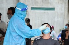 10月2日越南新增新冠肺炎确诊病例比昨天下降近1500例  治愈出院病例近2.9万例