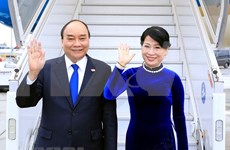 越南国家主席阮春福启程访问俄罗斯
