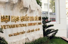 河内国家大学成立国际大学及管理和商业大学