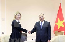 越南国家主席阮春福访问瑞士和俄罗斯：促进革新创新、加强战略互信