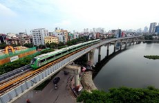 越南祝贺越中建交72周年