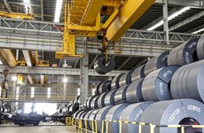 和发（容橘）钢铁公司向欧洲出口3.5万吨热轧卷板