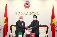 阿尔及利亚大使布巴津·阿卜杜勒哈米德：越南——成功的典范