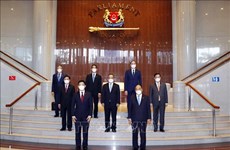 越南国家主席阮春福会见新加坡国会议长陈川仁