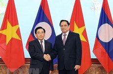 老挝与越南的全面合作日益发展