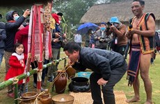 越南各民族文化旅游村在3月份举行多项丰富、最具吸引力的活动