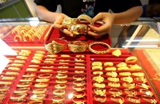 3月11日上午越南国内黄金价格每两接近7000万越盾