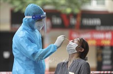 25日越南新增新冠肺炎确诊病例近11万 河内新增确诊病例数持续下降 