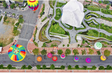 岘港市举办氢气球节迎接游客重返