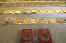 4月18日上午越南国内黄金价格上涨15万越盾 接近7000万越盾