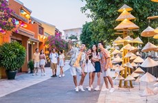 📝时评：经济社会复苏与发展：重新开放后越南旅游业充满活力