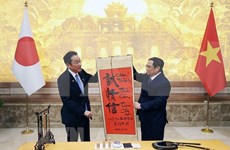 日本首相岸田文雄访问越南：真诚、亲情、信任