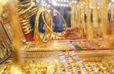 5月10日上午越南国内黄金价格每两7000万越盾左右