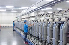 广宁省确保工业园区中生产活动的电力供应