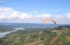 2022年得农省滑翔伞比赛在塔董国家公园举行