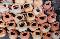 广义省努力保护与发展普庆陶器手工业