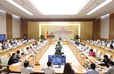 政府总理与企业会议：越南企业发展形势良好