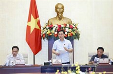 越南国会主席王廷惠：为促进增长和实现社会经济发展目标创造条件