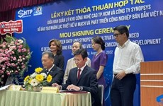 全球领先集成电路设计公司为越南人力资源培训提供支持