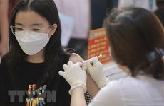 广宁省努力提高学生新冠疫苗接种覆盖率  确保新学年安全有序
