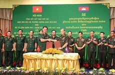 加强第七军区与柬埔寨皇家军陆军司令部的合作