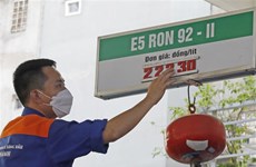 越南成品油价格继续下降  零售价每升下调逾1000越盾